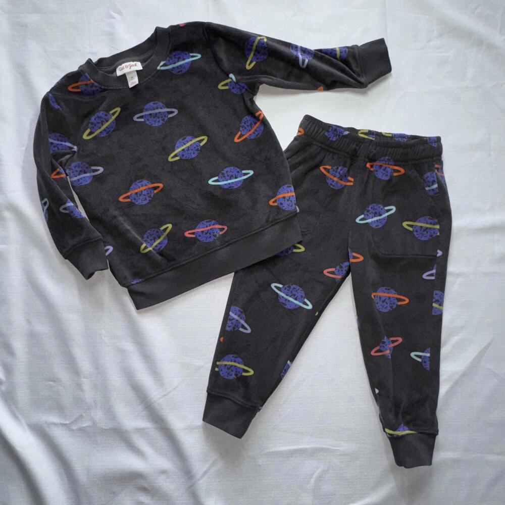 Cat & Jack Velour Space Outfit Saturn Long Sleeve Sweatshirt Jogger Pants 2T